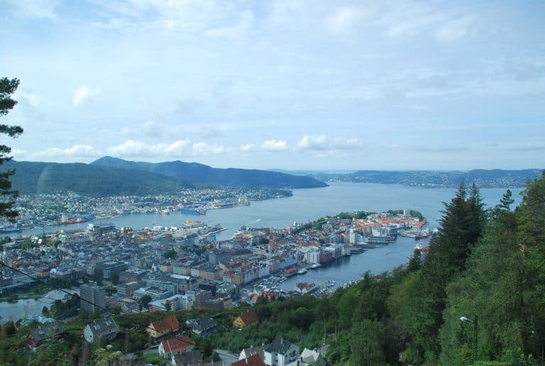 Bergen (126) (ベルゲン)