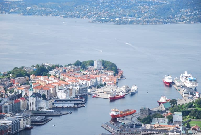 Bergen (128) (ベルゲン)