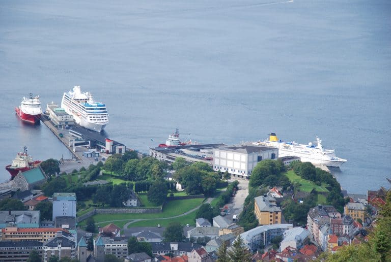 Bergen (131) (ベルゲン)