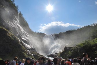 Norvegia le cascate di Kjosfossen