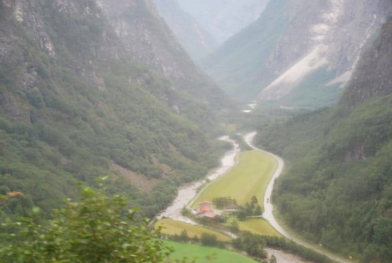 autobus-vistas-naturaleza-paisaje-Noruega