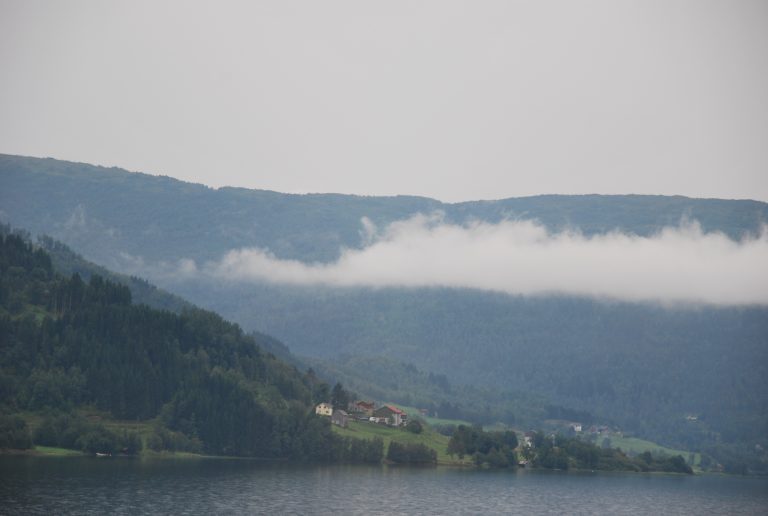 Bergen (75) (ベルゲン)