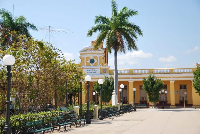 Trinidad (3) (Trinidad)