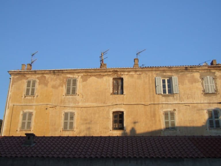 Calvi (13) (コルシカ島)