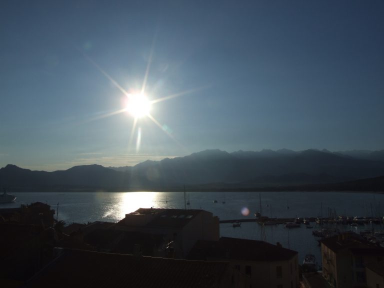 Calvi (16) (コルシカ島)