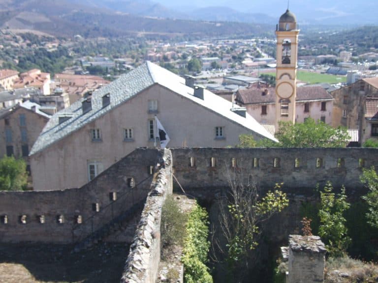 Corte (8) (コルシカ島)
