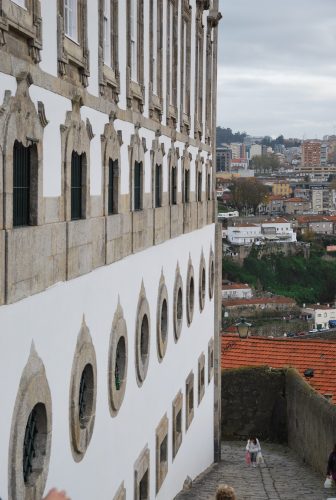 Il grande edificio di Porto