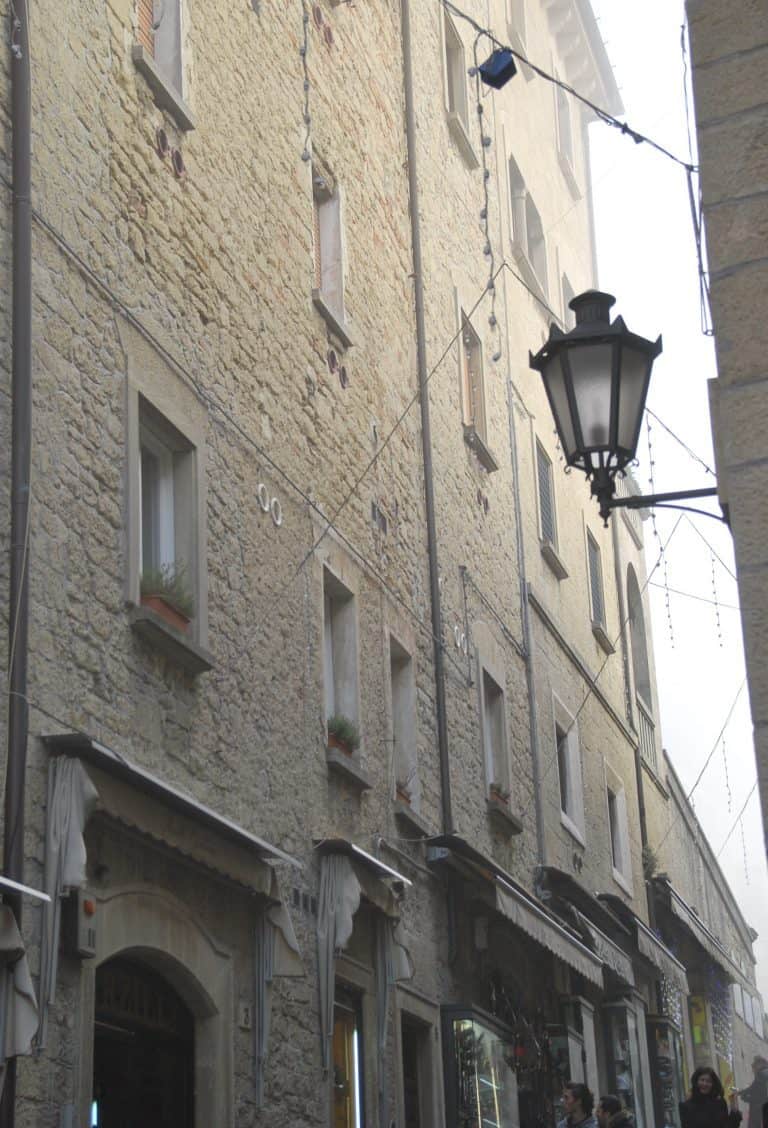 San Marino (39)