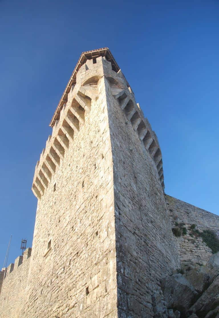 San Marino (47)
