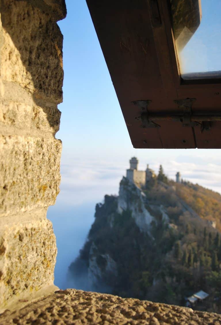 San Marino (54)