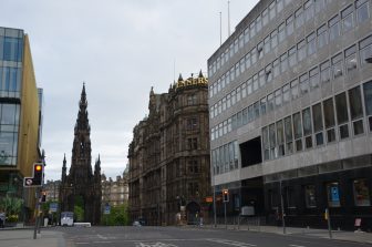 Panorama della Citta' nuova in autobus a Edimburgo