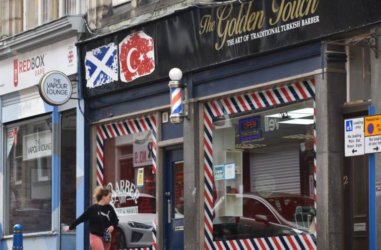peluquerías-turcas-Dunfermline-Escocia