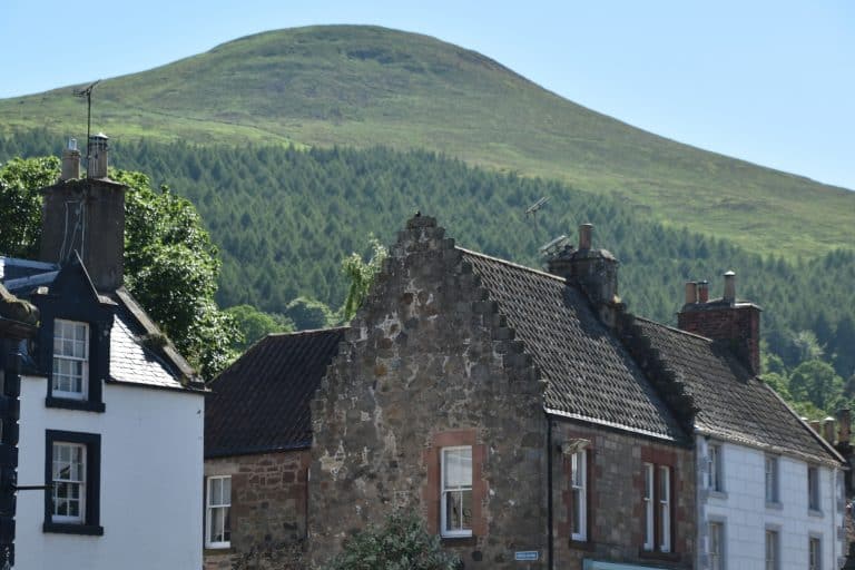 Falkland (11) (Fife)