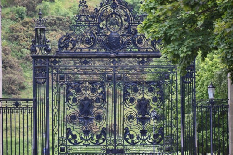 Holyroodhouse Palace (2)