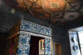 La camera da letto a nel Palazzo di Holyroodhouse