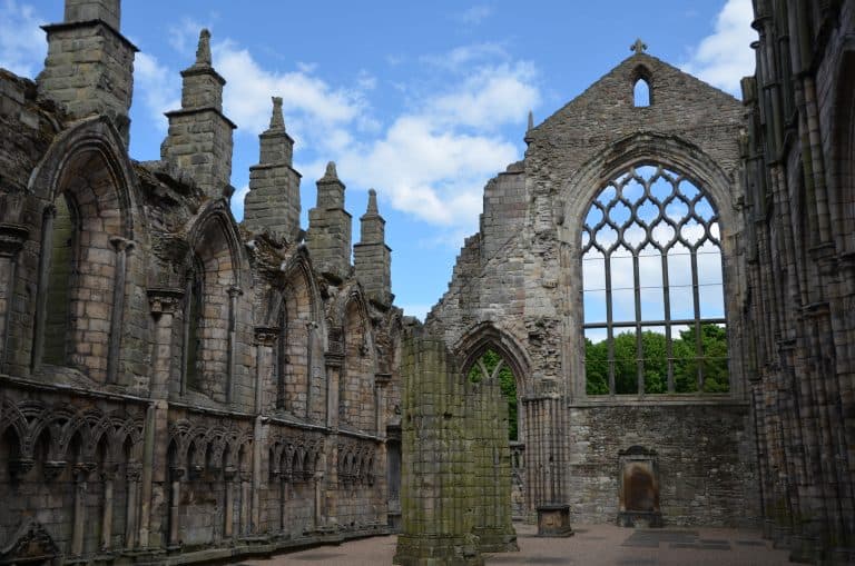 Holyroodhouse Palace (28)