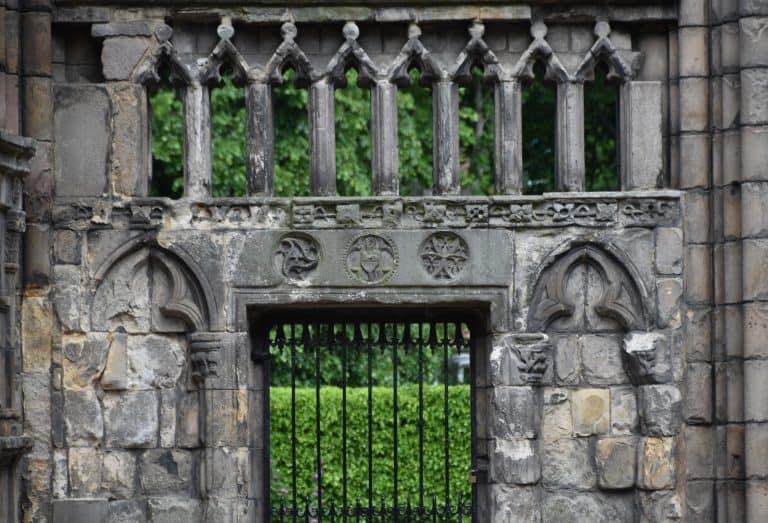 Holyroodhouse Palace (46)