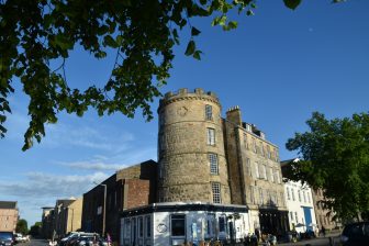 Fishers restaurant in Leith located in the old signal tower