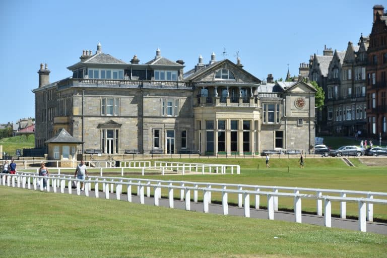St. Andrews (38) (Fife)