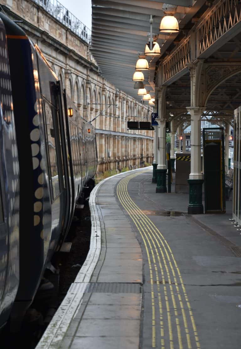 Edinburgh station (2) (メルローズ)