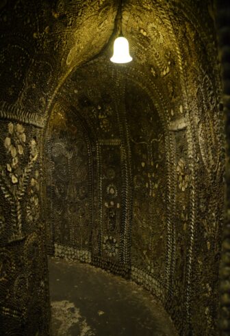 the beautiful tunnel of Shell Grotto