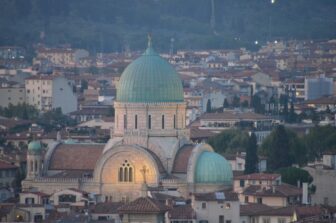 the synagogue seen from Piazzale Michelangelo