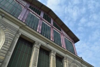 the exterior of the Central Market in Florence