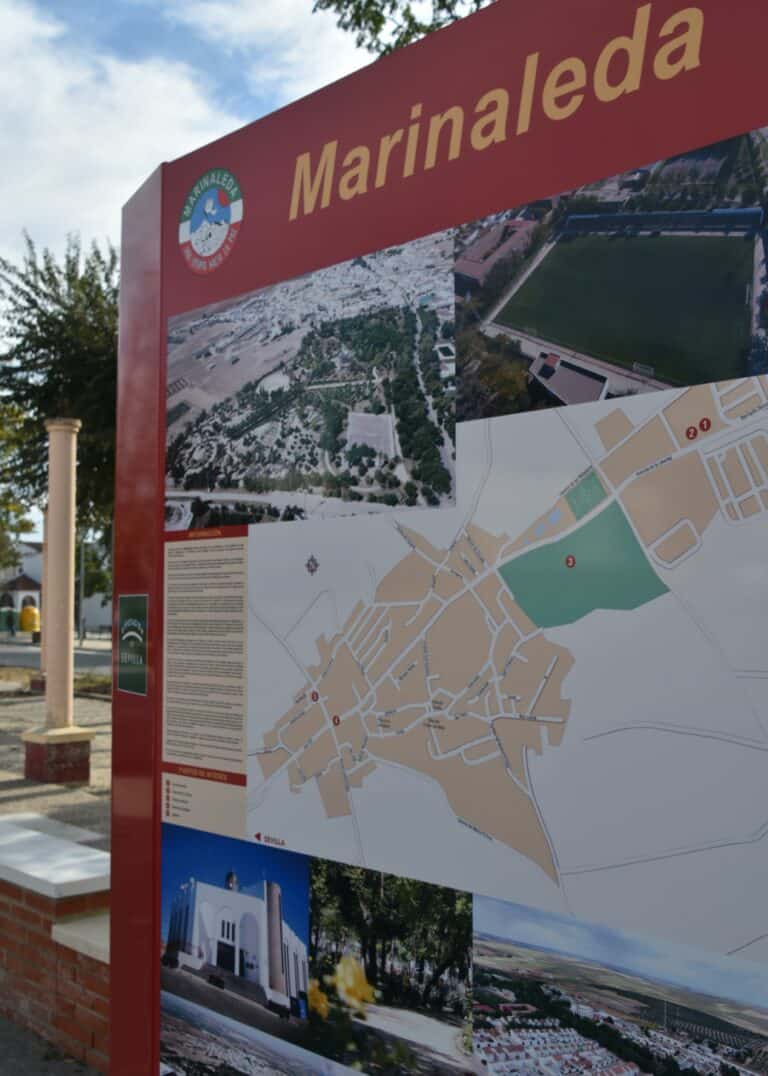Marinaleda (3) (Marinaleda) (Andalucia)