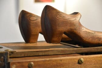 セビリアのフラメンコ博物館内の靴の模型
