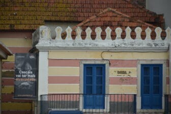 a colourful building in Cascais in Portugal