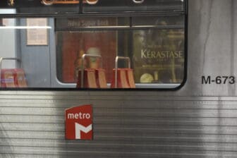 Carrozza della metro di Lisbona