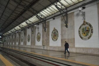 the platform of Rossio Station in Lisbon, where the trains go and arrive from Sintra