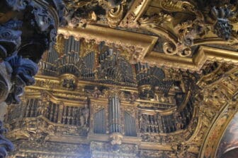 the organ in the cathedral in Braga