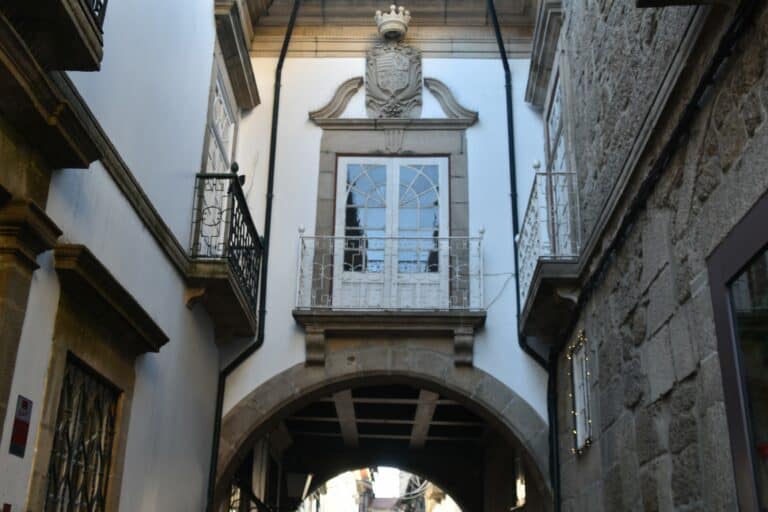 Guimaraes (12)
