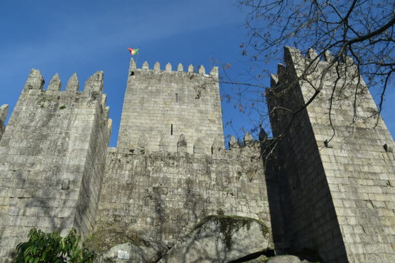 Guimaraes (2)