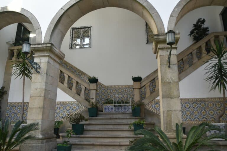 Guimaraes (9)