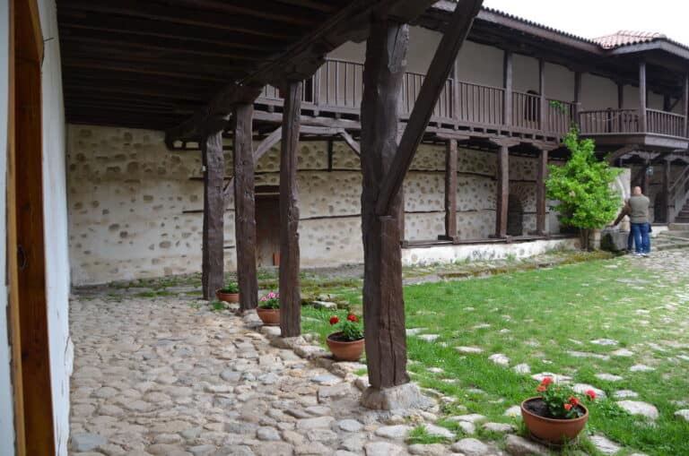 Melnik 2022 (74)