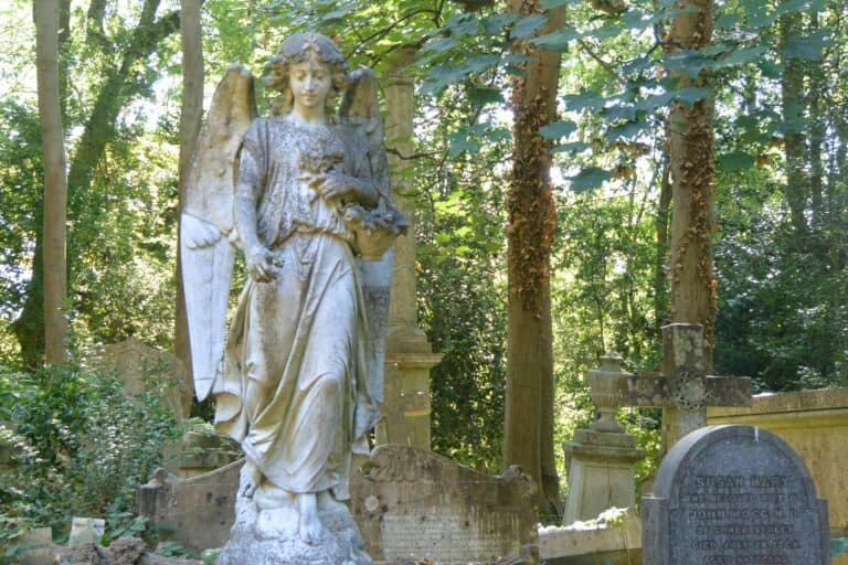 HIghgate Cemetery (30)