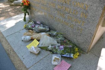 the offerings to Marx's grave in Highgate Cemetery