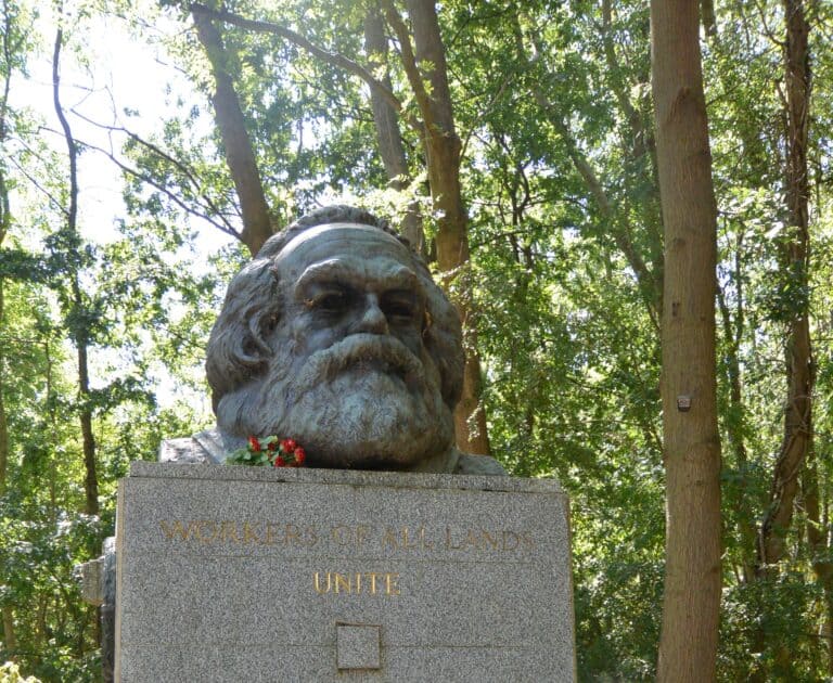 HIghgate Cemetery (74)