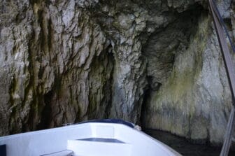 シラクサのボートトリップで入った洞窟