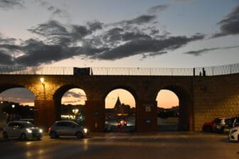 a beautiful scene in Syracuse after sunset