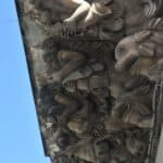 モディカの街で見たバルコニー下の複雑な彫刻
