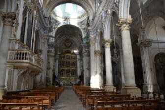 Interno della chiesa