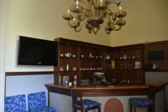 Il bar all'interno del Circolo di Conversazione di ragusa