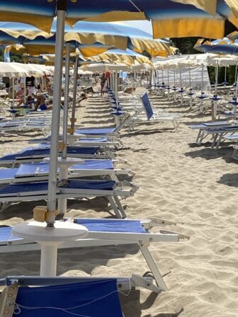 Fontane Bianche beach with parasols and chairs