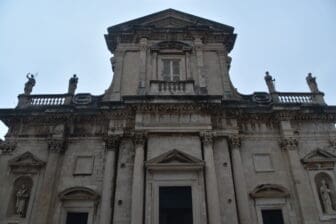 Esterno della Cattedrale dell'Assunzione della Vergine, la chiesa principale di Dubrovnik