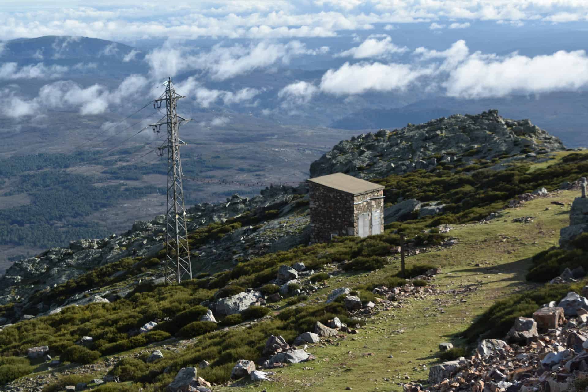 To La Peña de Francia - Miranda Loves Travelling