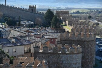 スペイン、アビラの城壁と町