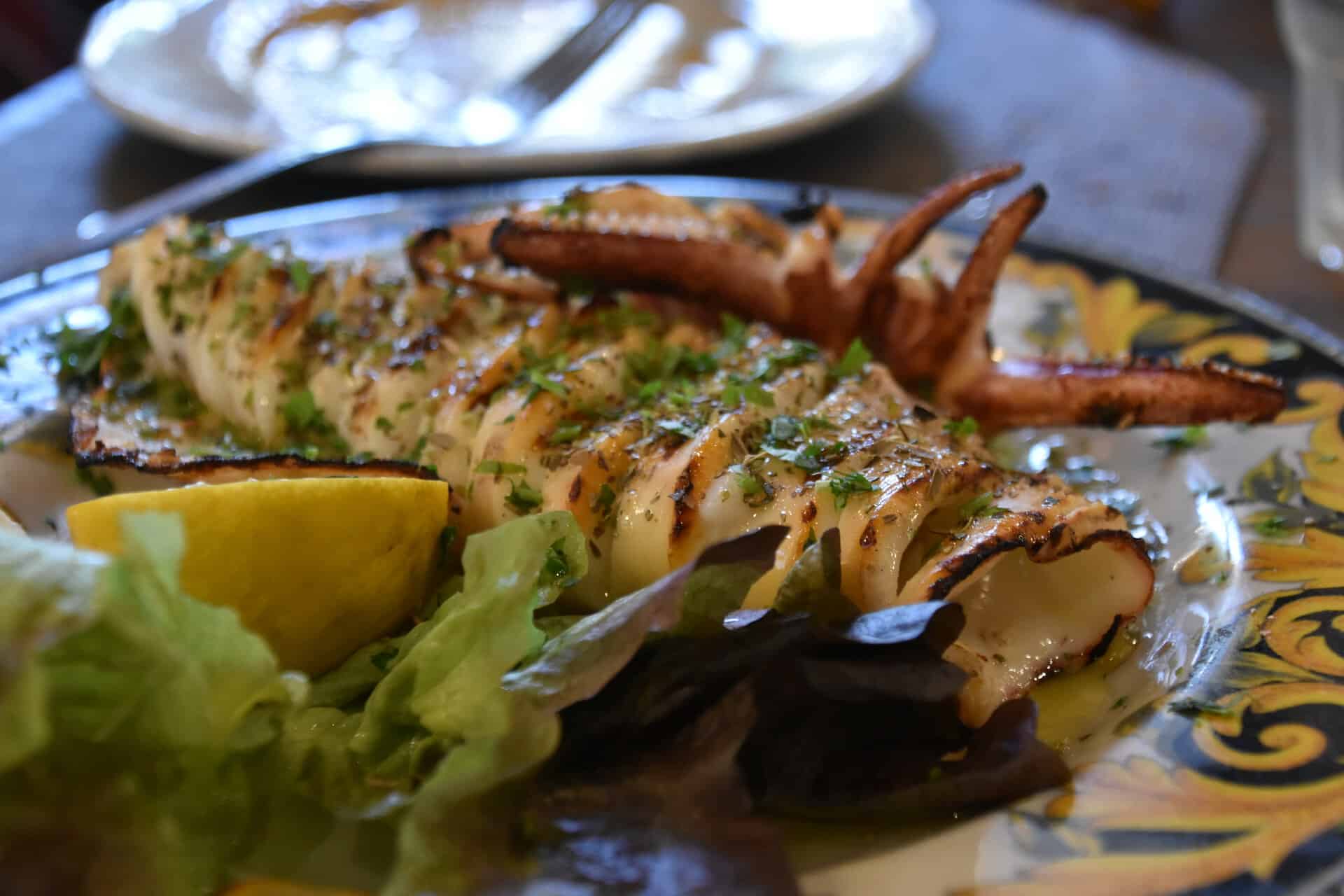 grilled squid of Osteria Nonna Dora, a disappointing restaurant in Palermo, Sicily in Italy